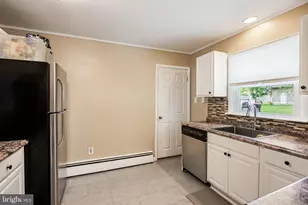 925 Lower Landing Rd, Gloucester Township, NJ 08012 - Photo 8