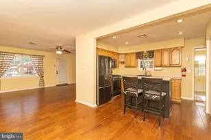 205 Elmtowne Blvd, Hammonton, NJ 08037 - Photo 6