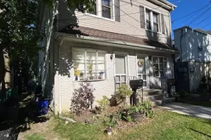 212 N Centre St, Merchantville, NJ 08109 - Photo 2