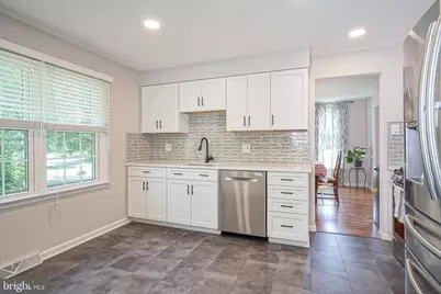8 Brondesbury Drive, Cherry Hill, NJ 08003 - Photo 8