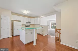 10 Saddle Ln, Sicklerville, NJ 08081 - Photo 12