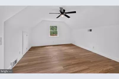 310 Lelache Avenue, Waterford Township, NJ 08004 - Photo 6