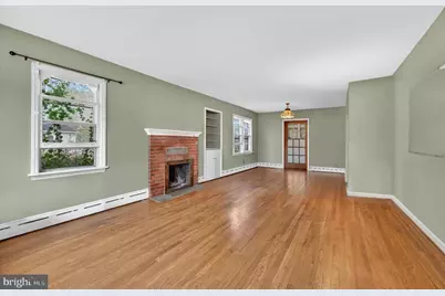 714 Chestnut Avenue, Laurel Springs, NJ 08021 - Photo 4