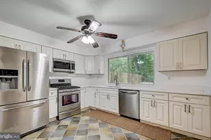 5 Christopher Rd, Voorhees, NJ 08043 - Photo 6