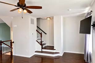 113 Village Green Ln, Sicklerville, NJ 08081 - Photo 8