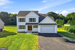 413 Atco Ave, Waterford Township, NJ 08004 - Photo 2