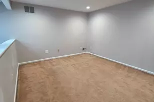 208 Ashley Run, Voorhees, NJ 08043 - Photo 4