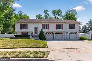 35 Pheasant Dr, Sicklerville, NJ 08081 - Photo 1