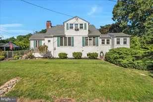 114 Ebert Ave, Voorhees, NJ 08043 - Photo 4