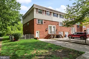154 Laureba Ave, Stratford, NJ 08084 - Photo 1
