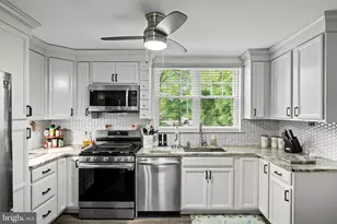154 Laureba Ave, Stratford, NJ 08084 - Photo 8
