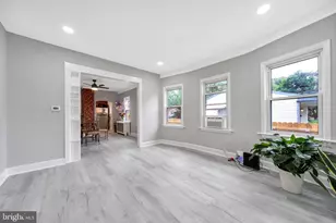 27 Elm Ave, Clementon, NJ 08021 - Photo 6