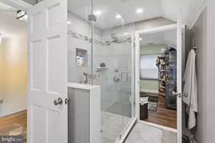 111 W Riding Rd, Cherry Hill, NJ 08003 - Photo 26