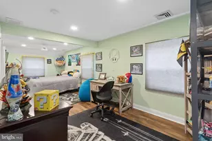 111 W Riding Rd, Cherry Hill, NJ 08003 - Photo 8