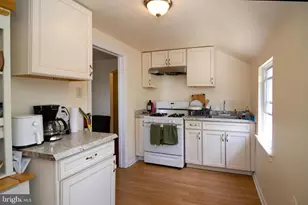 123 W Kings Hwy, Bellmawr, NJ 08031 - Photo 28