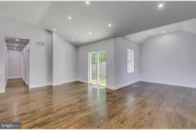 140 E 9th Avenue, Pine Hill, NJ 08021 - Photo 8