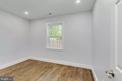 140 E 9th Avenue, Pine Hill, NJ 08021 - Photo 18