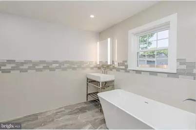 140 E 9th Avenue, Pine Hill, NJ 08021 - Photo 30