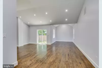 140 E 9th Avenue, Pine Hill, NJ 08021 - Photo 6