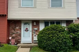 5 Madeley Ct, Sicklerville, NJ 08081 - Photo 2