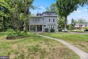 117 E Walnut Ave, Merchantville, NJ 08109 - Photo 2