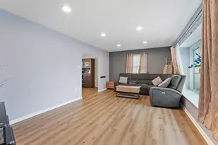 12 Jefferson Dr, Clementon, NJ 08021 - Photo 4