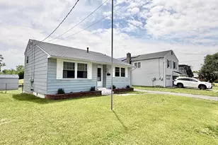 406 Memorial Ave, Gloucester City, NJ 08030 - Photo 1