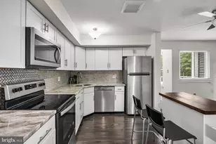702 Abbey Ct, Sicklerville, NJ 08081 - Photo 16