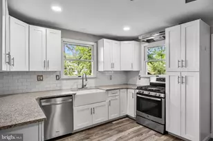 959 W Kings Hwy, Mount Ephraim, NJ 08059 - Photo 12