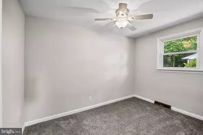 959 W Kings Highway, Mount Ephraim, NJ 08059 - Photo 22