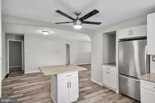 959 W Kings Hwy, Mount Ephraim, NJ 08059 - Photo 14