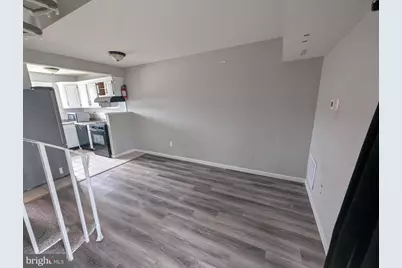 225 La Cascata, Clementon, NJ 08021 - Photo 2