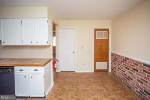 11 Dover Dr, Lindenwold, NJ 08021 - Photo 12