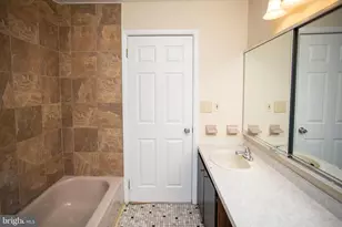 11 Dover Dr, Lindenwold, NJ 08021 - Photo 26
