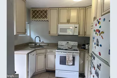 145 Gloucester Avenue, Lawnside, NJ 08045 - Photo 8