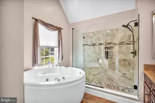54 Red Bank Dr, Gloucester Township, NJ 08081 - Photo 22