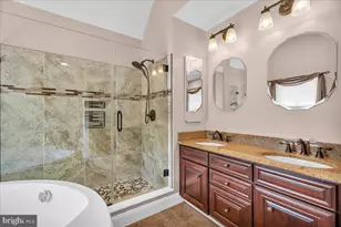 54 Red Bank Dr, Gloucester Township, NJ 08081 - Photo 24