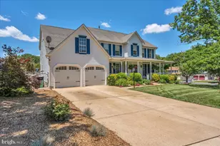 54 Red Bank Dr, Gloucester Township, NJ 08081 - Photo 1