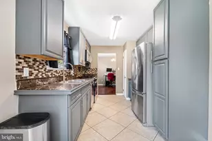 2449 Shelley Ln, Pennsauken, NJ 08109 - Photo 12