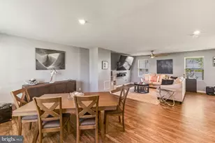 109 Carissa Ln, Sicklerville, NJ 08081 - Photo 2