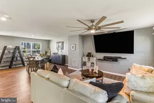 109 Carissa Ln, Sicklerville, NJ 08081 - Photo 4