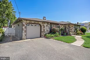 204 Nicholson Rd, Mount Ephraim, NJ 08059 - Photo 2