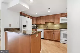 1606 Chanticleer, Cherry Hill, NJ 08003 - Photo 20
