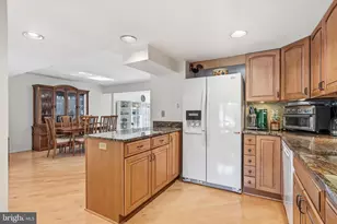 1606 Chanticleer, Cherry Hill, NJ 08003 - Photo 12