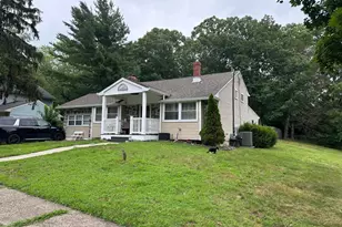 2411 N Cuthbert Dr, Lindenwold, NJ 08021 - Photo 1