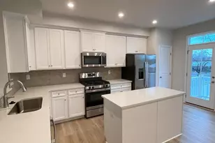 2 Sidney Ln, Stratford, NJ 08084 - Photo 6