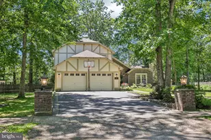 10 Winfield Dr, Berlin, NJ 08009 - Photo 2