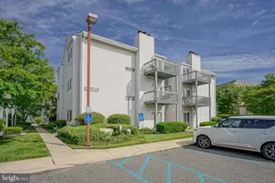 2008 Lucas Ln, Voorhees, NJ 08043 - Photo 2