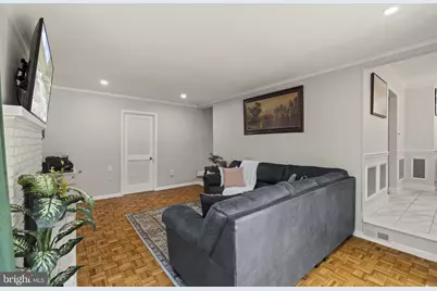 15 E Tampa Avenue, Cherry Hill, NJ 08034 - Photo 18