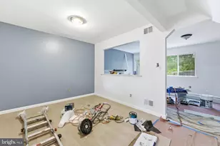 27 Villanova Ct, Sicklerville, NJ 08081 - Photo 4